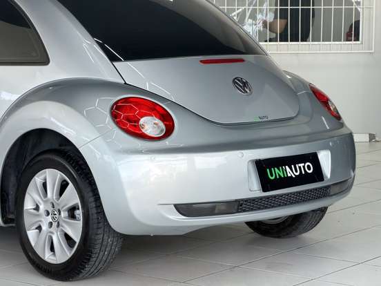 VOLKSWAGEN-NEW BEETLE-2008