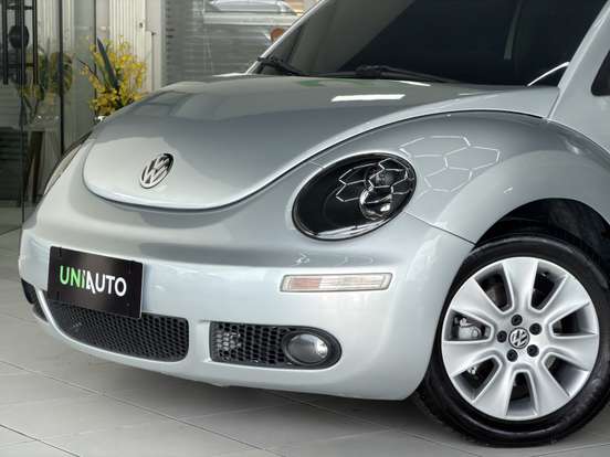 VOLKSWAGEN-NEW BEETLE-2008
