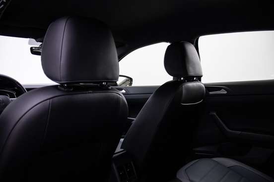 VOLKSWAGEN-NIVUS-1.0 200 TSI TOTAL FLEX HIGHLINE AUTOMÁTICO VOLKSWAGEN-NIVUS-2023