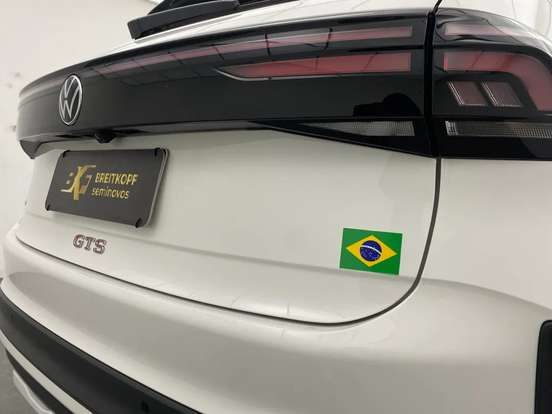 VOLKSWAGEN-NIVUS-2025