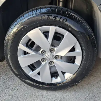 VOLKSWAGEN-POLO-2022