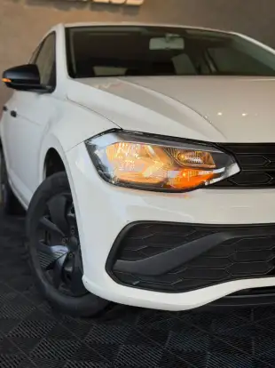 VOLKSWAGEN-POLO-2024