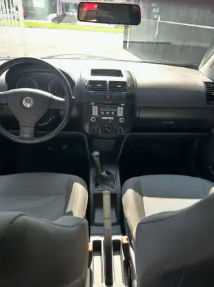 VOLKSWAGEN-POLO-2008