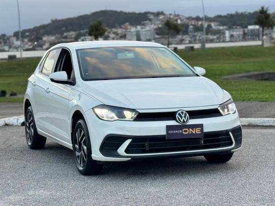 VOLKSWAGEN POLO 1.0 MPI MANUAL