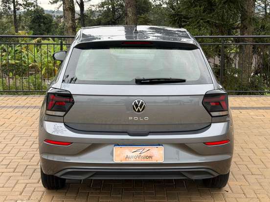 VOLKSWAGEN-POLO-2023