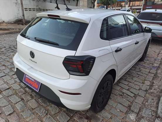VOLKSWAGEN-POLO-2024