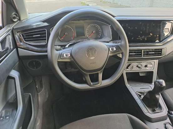 VOLKSWAGEN-POLO-2025