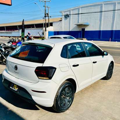 VOLKSWAGEN-POLO-2024