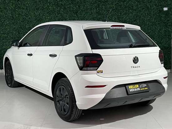 VOLKSWAGEN-POLO-2024