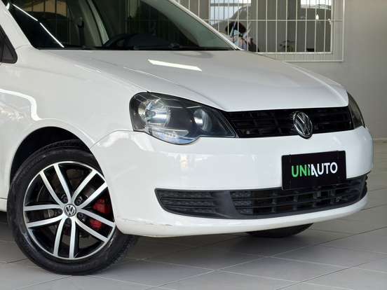 VOLKSWAGEN-POLO-1.6 MI 8V FLEX 4P MANUAL VOLKSWAGEN-POLO-2013