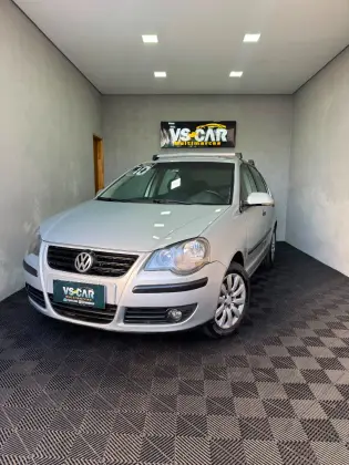 VOLKSWAGEN POLO SEDAN 1.6 MI COMFORTLINE 8V FLEX 4P MANUAL