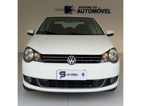 VOLKSWAGEN POLO SEDAN 1.6 MI COMFORTLINE 8V FLEX 4P MANUAL