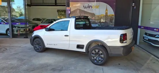 VOLKSWAGEN-SAVEIRO-2024