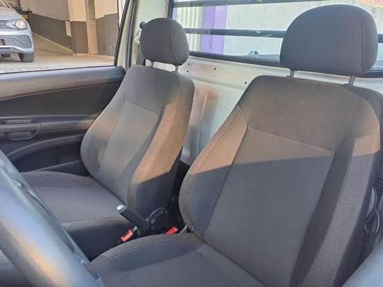 VOLKSWAGEN-SAVEIRO-1.6 MSI ROBUST CS 16V FLEX 2P MANUAL VOLKSWAGEN-SAVEIRO-2025
