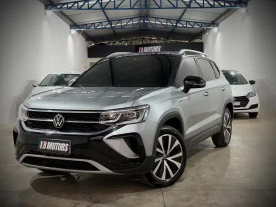 VOLKSWAGEN-TAOS-2023