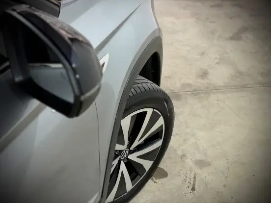 VOLKSWAGEN-TAOS-1.4 250 TSI TOTAL FLEX HIGHLINE AUTOMÁTICO VOLKSWAGEN-TAOS-2023