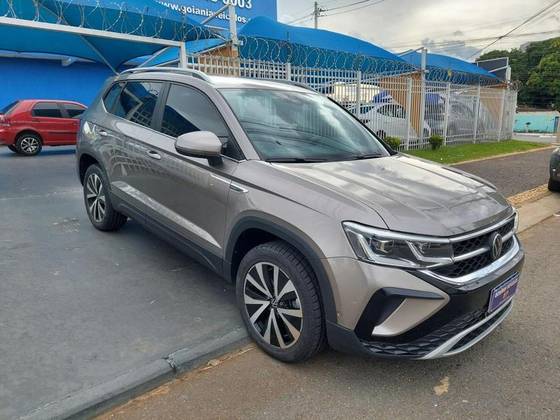 VOLKSWAGEN TAOS 1.4 250 TSI TOTAL FLEX COMFORTLINE AUTOMÁTICO