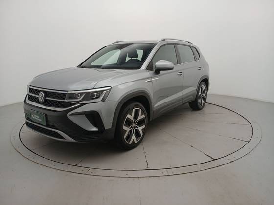 VOLKSWAGEN TAOS 1.4 250 TSI TOTAL FLEX HIGHLINE AUTOMÁTICO