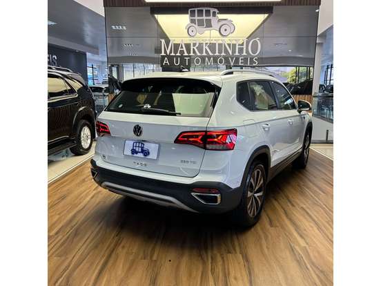 VOLKSWAGEN-TAOS-1.4 250 TSI TOTAL FLEX HIGHLINE AUTOMÁTICO VOLKSWAGEN-TAOS-2023