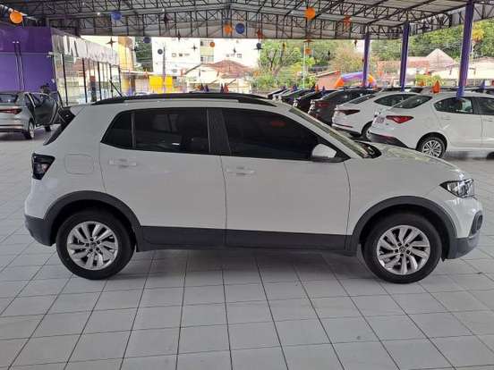 VOLKSWAGEN-T-CROSS-1.0 200 TSI TOTAL FLEX AUTOMÁTICO VOLKSWAGEN-T-CROSS-2023