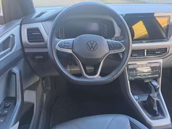 VOLKSWAGEN-T-CROSS-2025