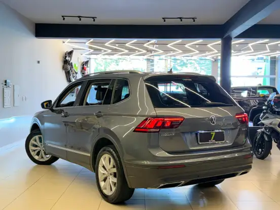 VOLKSWAGEN-TIGUAN-1.4 250 TSI TOTAL FLEX ALLSPACE COMFORTLINE TIPTRONIC VOLKSWAGEN-TIGUAN-2019