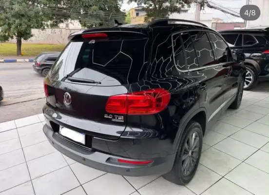 VOLKSWAGEN-TIGUAN-2012