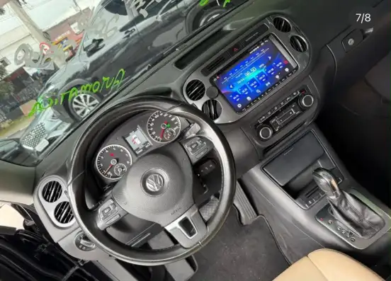VOLKSWAGEN-TIGUAN-2012