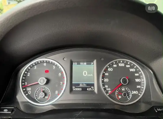 VOLKSWAGEN-TIGUAN-2012