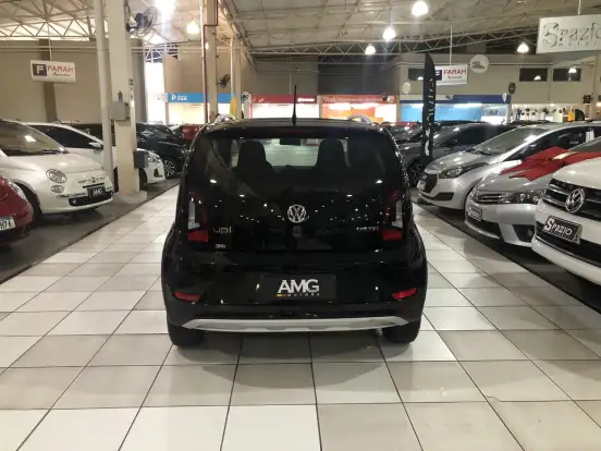 VOLKSWAGEN-UP-1.0 170 TSI TOTAL FLEX XTREME 4P MANUAL VOLKSWAGEN-UP-2019