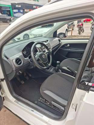 VOLKSWAGEN-UP-2017
