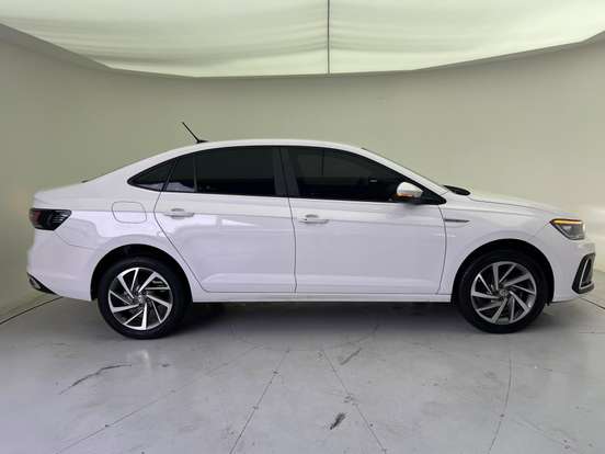 VOLKSWAGEN-VIRTUS-1.0 200 TSI HIGHLINE AUTOMÁTICO VOLKSWAGEN-VIRTUS-2024