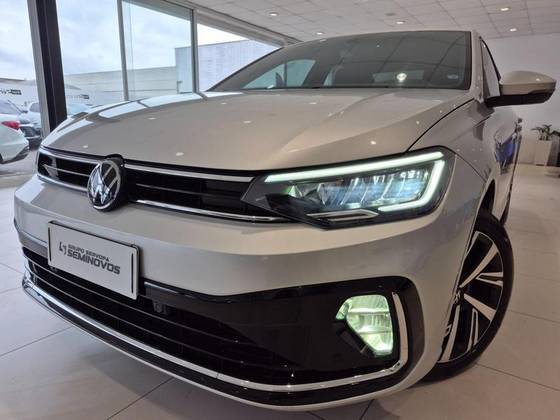 VOLKSWAGEN VIRTUS 1.0 200 TSI HIGHLINE AUTOMÁTICO