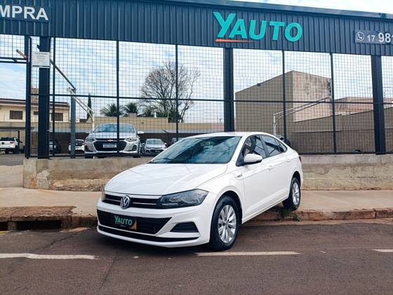 VOLKSWAGEN VIRTUS 1.6 MSI TOTAL FLEX AUTOMÁTICO