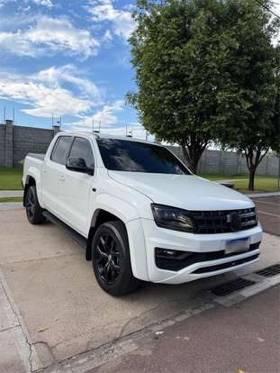 VOLKSWAGEN-AMAROK-2021