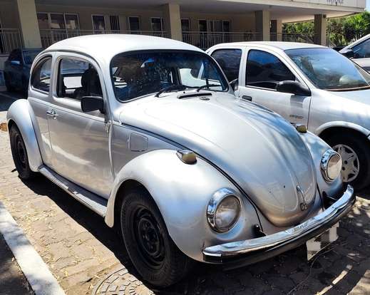 VOLKSWAGEN-FUSCA-1981