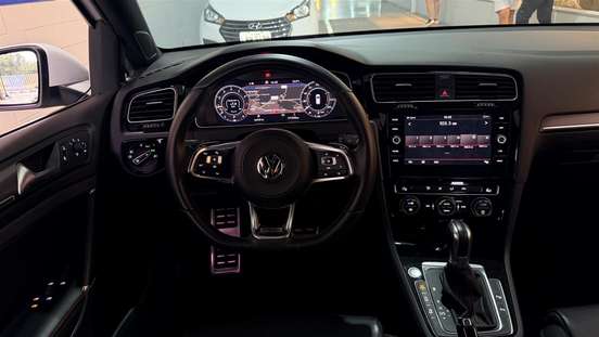 VOLKSWAGEN-GOLF-2.0 350 TSI GASOLINA GTI DSG VOLKSWAGEN-GOLF-2019