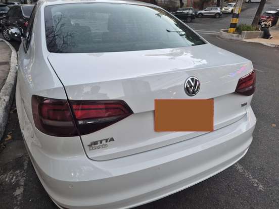 VOLKSWAGEN-JETTA-2016