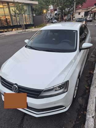 VOLKSWAGEN-JETTA-2016