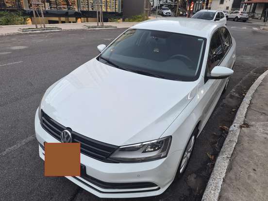 VOLKSWAGEN-JETTA-1.4 16V TSI TRENDLINE GASOLINA 4P TIPTRONIC VOLKSWAGEN-JETTA-2016
