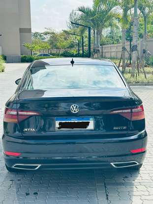 VOLKSWAGEN-JETTA-1.4 250 TSI TOTAL FLEX R-LINE TIPTRONIC VOLKSWAGEN-JETTA-2019