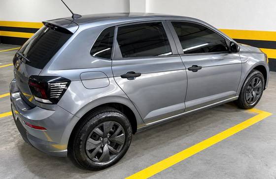 VOLKSWAGEN POLO 1.0 170 TSI MANUAL