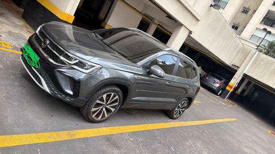VOLKSWAGEN-TAOS-2022