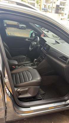 VOLKSWAGEN-TAOS-1.4 250 TSI TOTAL FLEX HIGHLINE AUTOMÁTICO VOLKSWAGEN-TAOS-2022