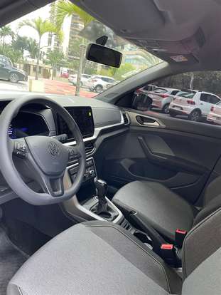 VOLKSWAGEN-T-CROSS-2026