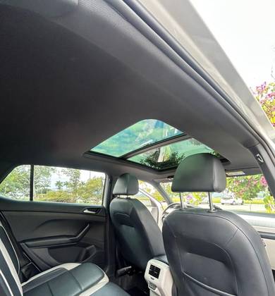 VOLKSWAGEN T-CROSS 1.4 250 TSI TOTAL FLEX HIGHLINE AUTOMÁTICO