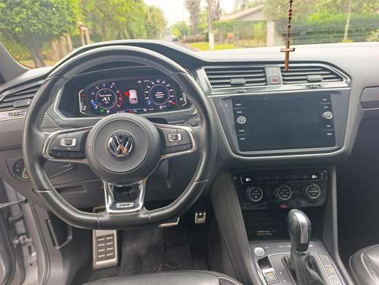 VOLKSWAGEN-TIGUAN-2020