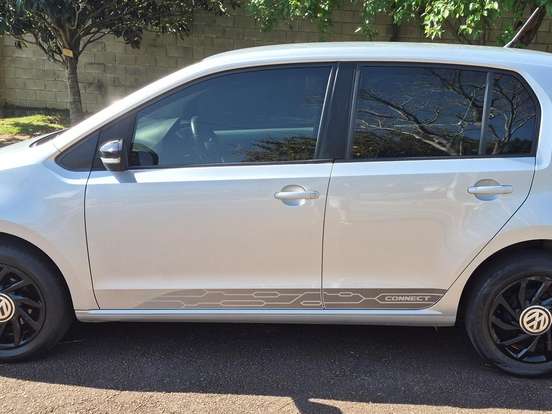VOLKSWAGEN-UP-1.0 170 TSI TOTAL FLEX CONNECT 4P MANUAL VOLKSWAGEN-UP-2019