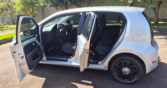 VOLKSWAGEN-UP-2019