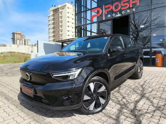 VOLVO-C40-2023